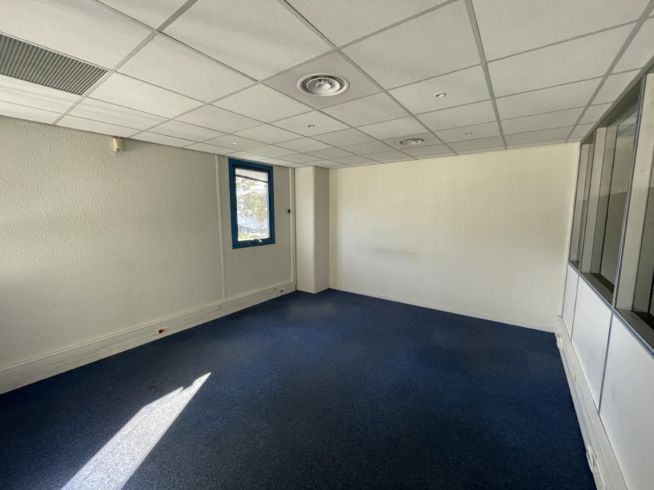 Local d'activité Antibes 481m² Location local d'activité Antibes Alpes-Maritimes OLACT2314472 14